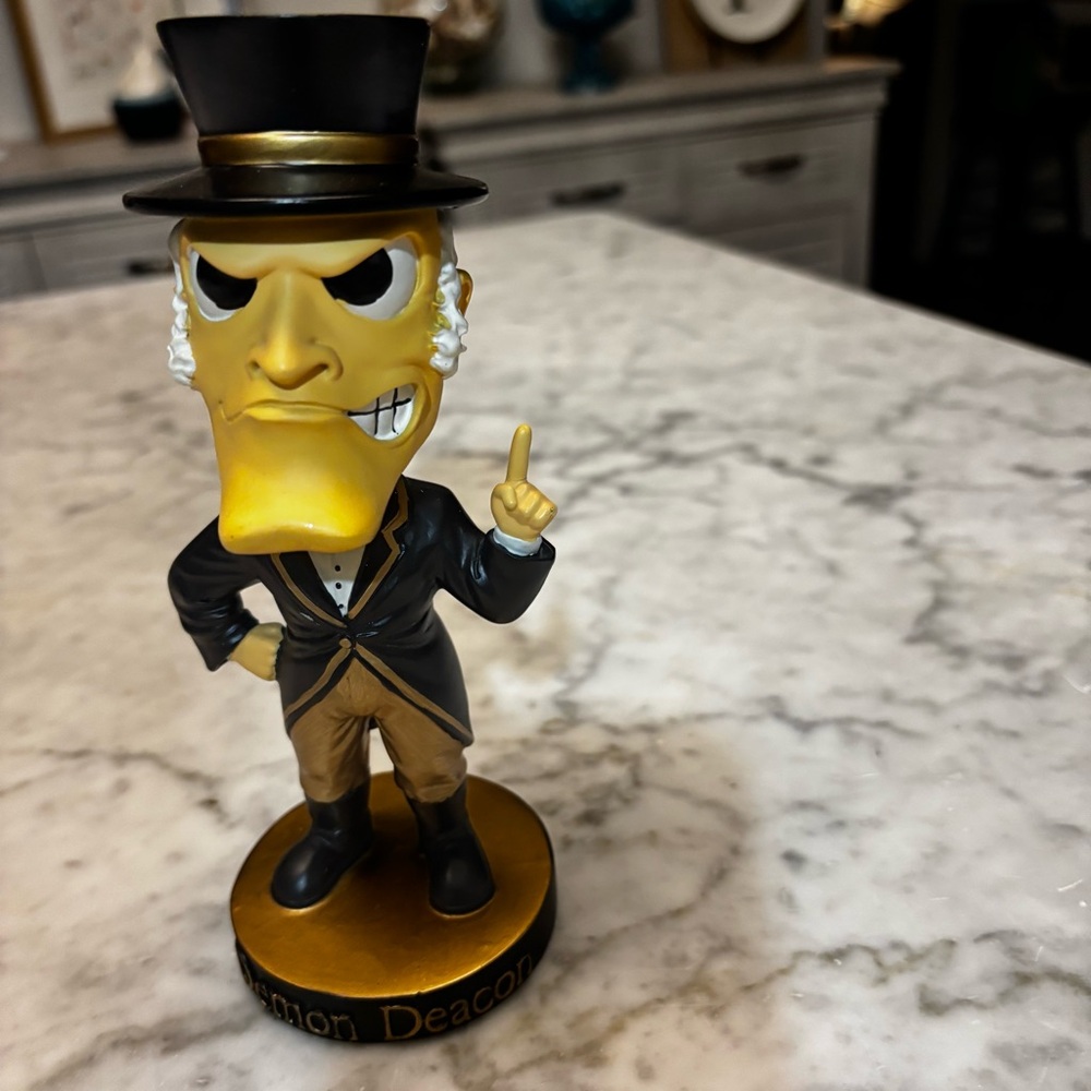 Rare Wake Forest Demon Deacon mascot bobblehead. 2014 Royal Bobbles